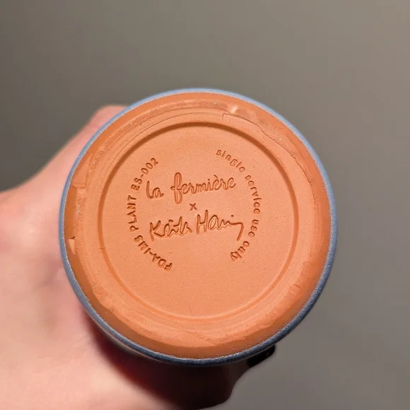 La Fermiere x Keith Herring Periwinkle Glazed Ceramic Yogurt Jar - Picture 6 of 6